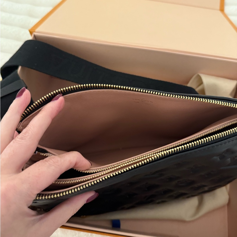 Louis Vuitton Black Coussin PM Bag - Picture 11 of 15